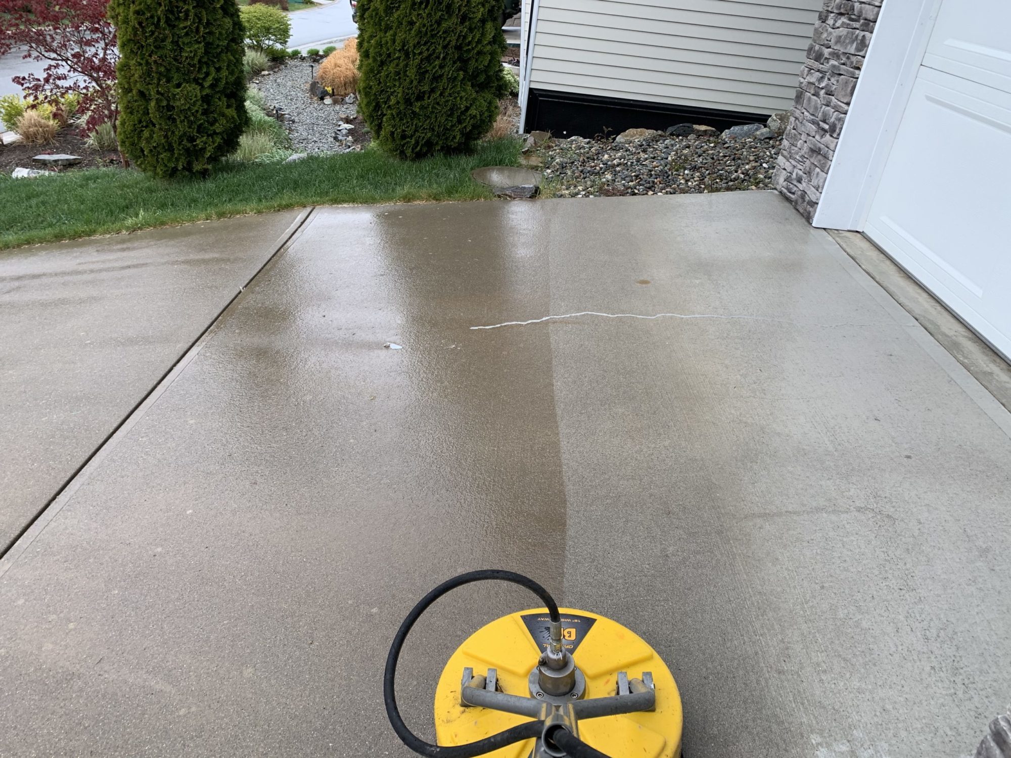 Professional Concrete Cleaning - Bring Out The Best In Your Home